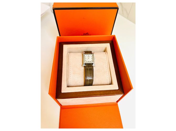 Reloj Hermès Heure H Diamantes Correa de Cocodrilo Plata - vista 2