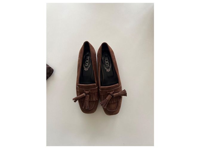 Mocassini Tod's Gommini in pelle di cervo marrone taglia 36.5 - vista 3