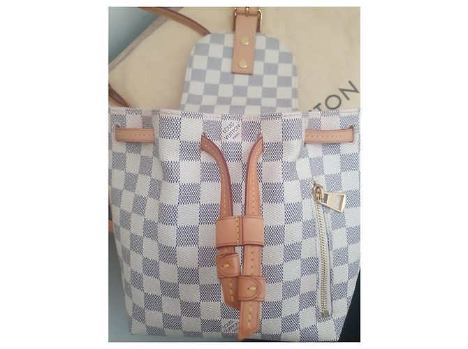 Louis Vuitton Sperone bb damier azur Beige - vista 4