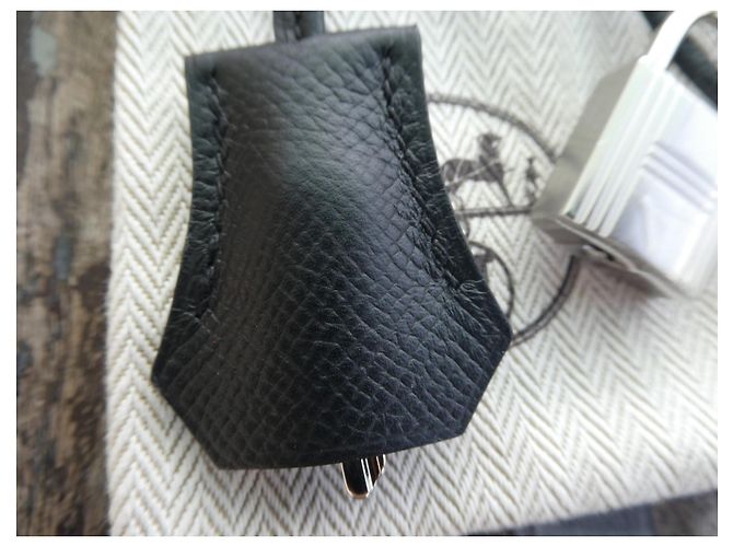 campanella, linguetta e lucchetto Hermès in pelle nera per Kelly o Birkin Nero - vista 3