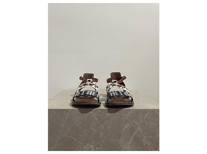 Sandali LOUIS VUITTON T.IT 35.5 Pelle Cammello - vista 2
