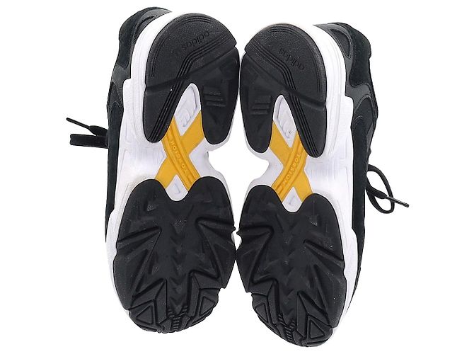 Autre Marque Sneakers Adidas Yung-1 in suede nero - vista 6