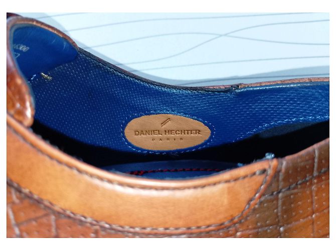Autre Marque Scarpe Derby formali da uomo in pelle cognac con stampa alligatore e lacci Marrone - vista 7
