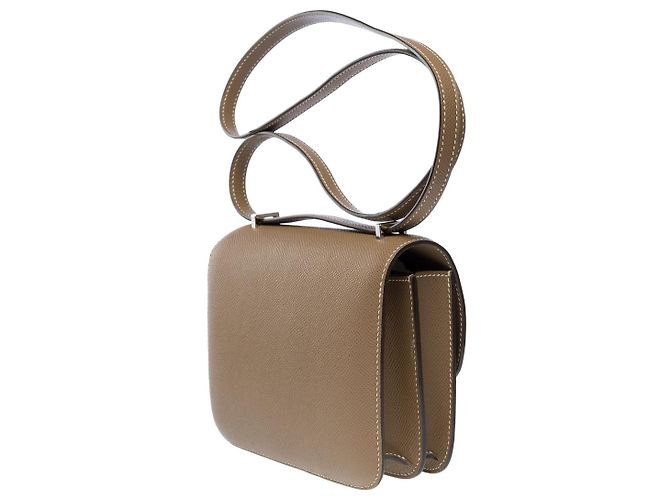 Hermès Sac HERMES Constance en Cuir Étoupe - 101999 Taupe - vue 6