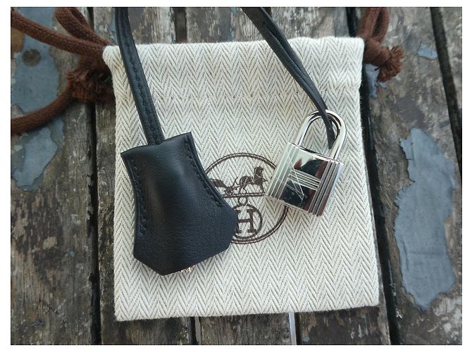 Glocke, Reißverschluss, neues hermès Vorhängeschloss für Kelly- oder Birkin-Handtasche Schwarz - Ansicht 2