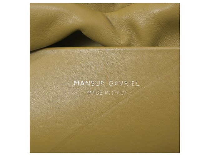 Mansur Gavriel Cloud Clutch Pomelo in pelle oliva Verde Verde oliva - vista 6