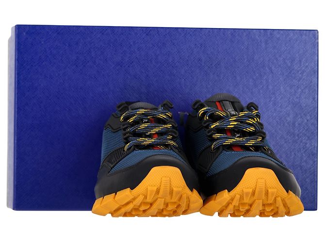 Sneakers con lacci Prada Sport in rete blu e gomma - vista 9