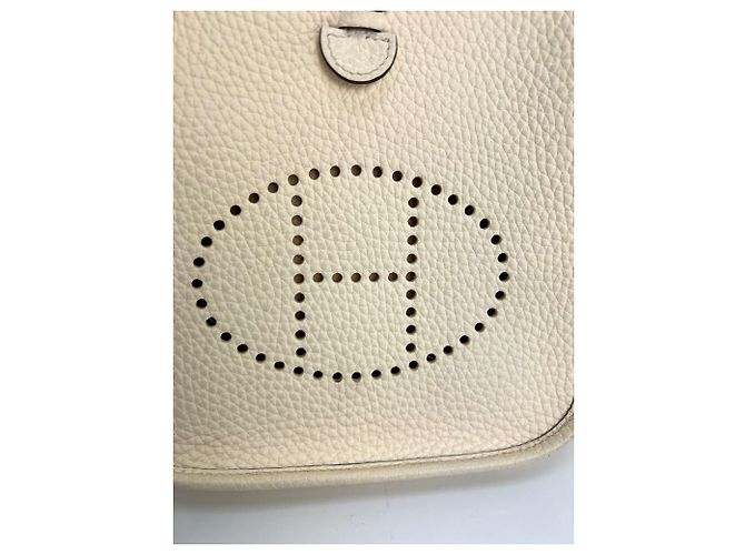 Hermès Borsa a tracolla Hermes Taurillon Clemence evelyne TPM Nata Bianca Bianco - vista 3