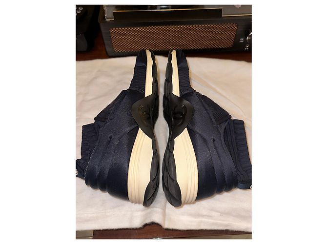 Sneakers Chanel in tessuto nero - vista 5