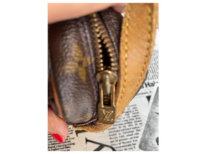 Borsa a spalla Louis Vuitton Monogram in pelle marrone Marrone scuro Monogramma - vista 5