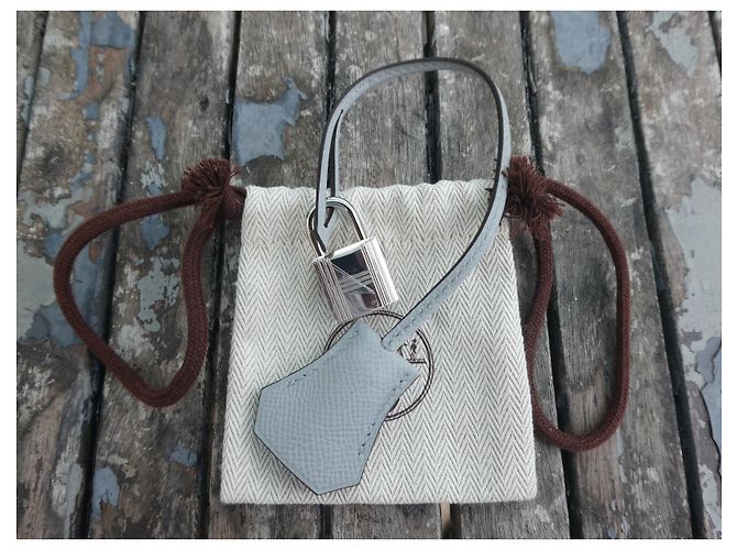 campanella, cerniera e lucchetto hermès nuovo per borsa hermès dustbag Grigio - vista 2