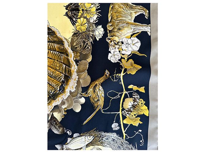 Hermès 'Fauna e Flora del Texas' Sciarpa Kermit Oliver 90 Nero D'oro - vista 20