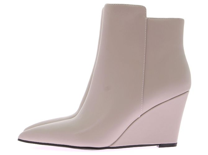 Autre Marque Non Signé / Unsigned ankle boots T.EU 38 Leather Beige - view 2