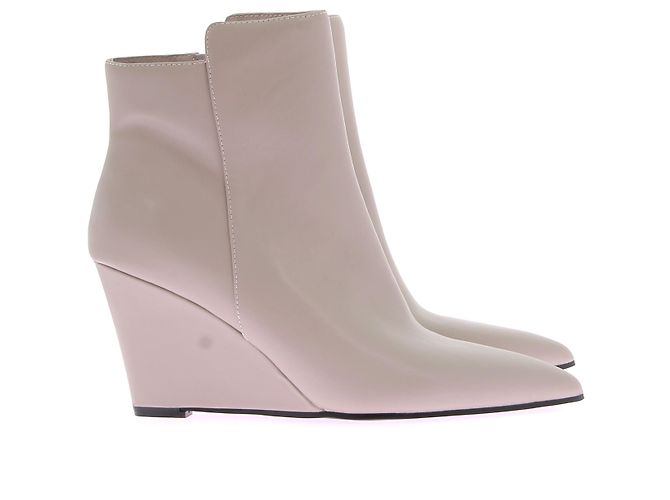 Autre Marque Non Signé / Unsigned ankle boots T.EU 38 Leather Beige - view 3