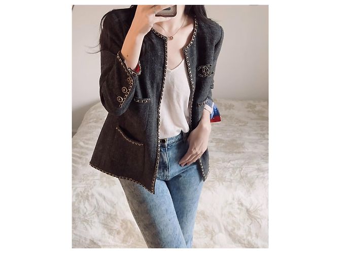 Cambon Chanel 2019B collection Jacket in Grey - view 8