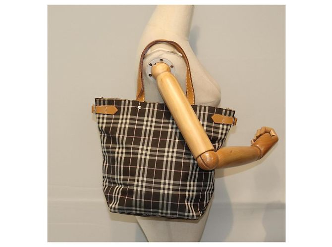 Borsa tote in nylon marrone Burberry Nova Check Blue Label Auth bs15120 - vista 20