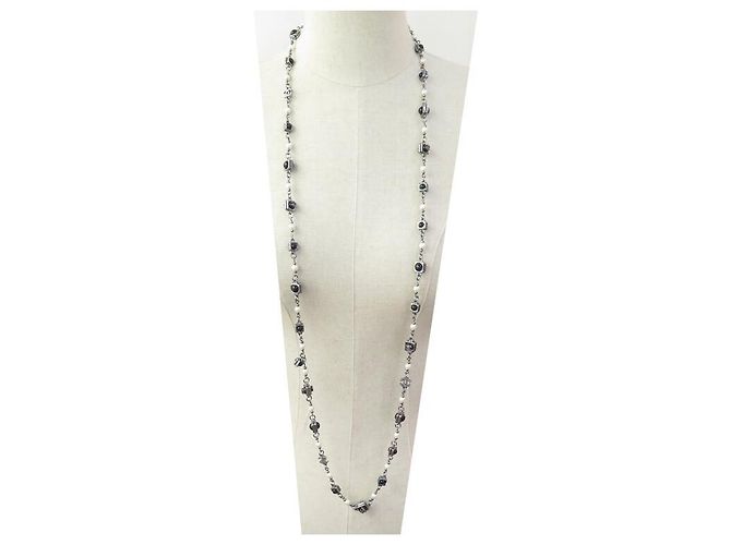 COLLANA CHANEL SAUTOIR PERLE NERE E BIANCHE LOGO CC 120 CM Argento - vista 2