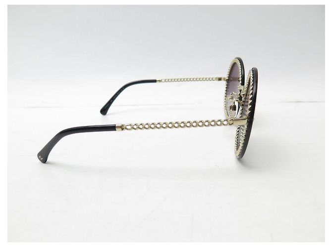 NOVE OCCHIALI DA SOLE CHANEL CATENE PERLE 4245 ORO ASTUCCIO D'oro - vista 4
