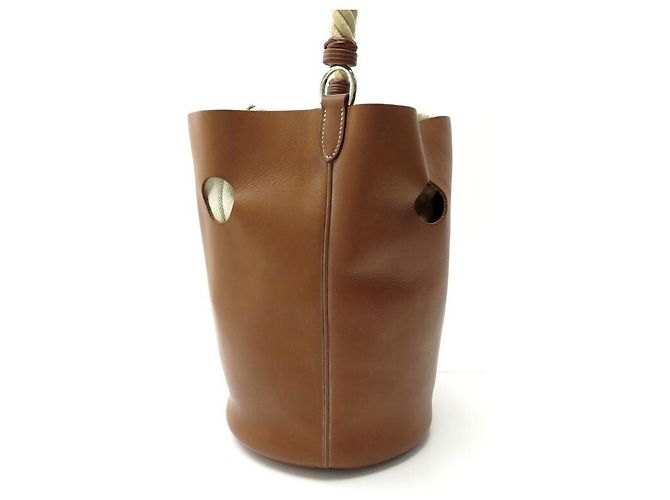 Hermès BORSA A MANO HERMES SEAU MANGEOIRE IN PELLE D'ORO GULLIVER Marrone - vista 4