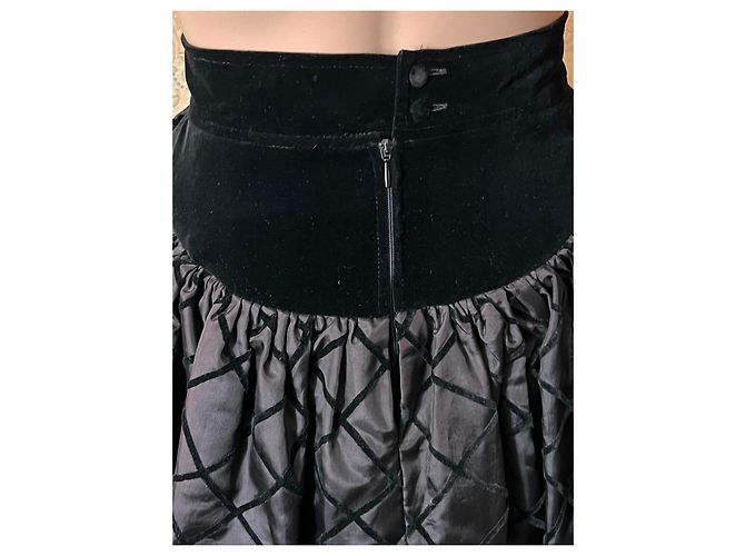 Autre Marque Falda basca de terciopelo negro NATAN - vista 9