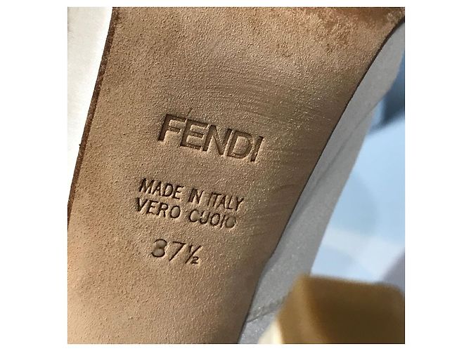 FENDI Absätze T.EU 37.5 Stoff Weiß - Ansicht 5