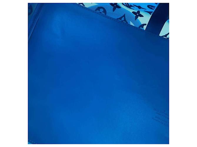 Louis Vuitton Keepall Triangle Turquesa - vista 5