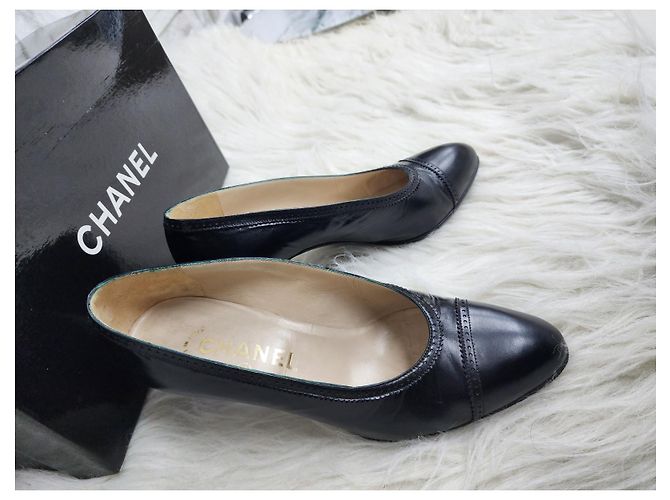 Décolleté Chanel in pelle nera Nero - vista 5
