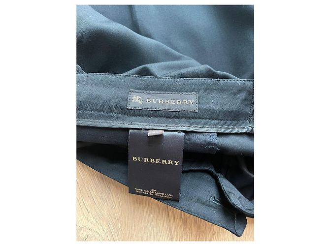 Pantalones Burberry negros de lana - vista 7