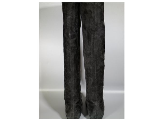 Chanel Botas Altas de Ante Negro - vista 3