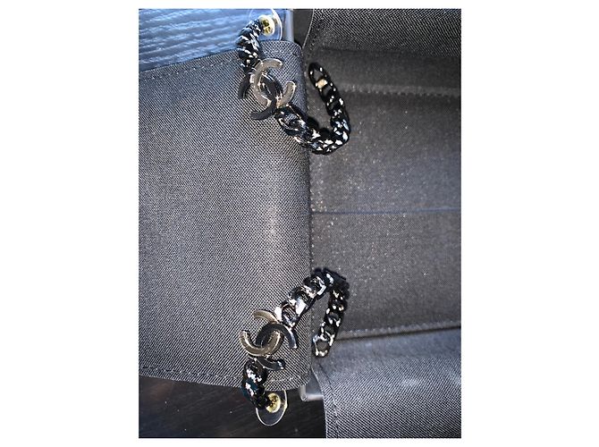 Orecchini a cerchio Chanel neri palladium Nero - vista 7