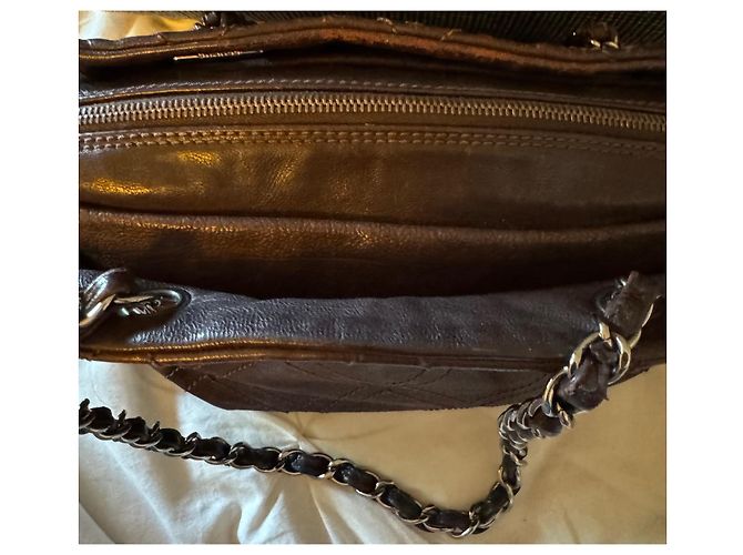 Trendy CC Borsa a mano Chanel in pelle marrone - vista 8