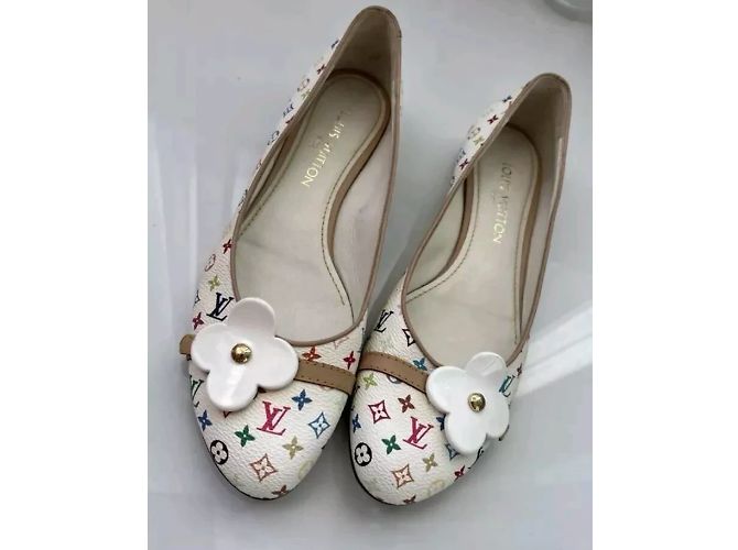 Weiße Lederflats mit Louis Vuitton Monogramm Murakami - Ansicht 2