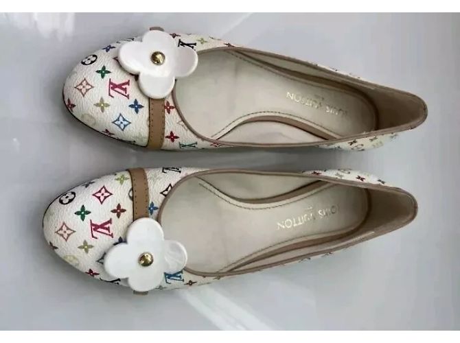 Weiße Lederflats mit Louis Vuitton Monogramm Murakami - Ansicht 4