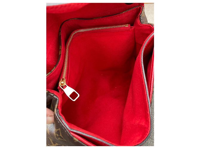 Borsa a mano Louis Vuitton Pallas Monogram Dune Marrone Rosso - vista 11