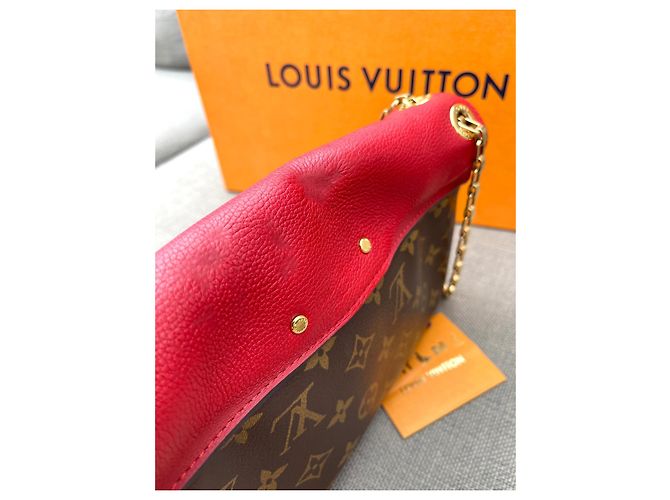 Borsa a mano Louis Vuitton Pallas Monogram Dune Marrone Rosso - vista 5