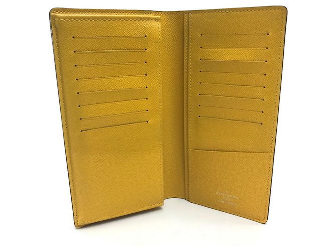 Louis Vuitton Brazza Amarillo - vista 4