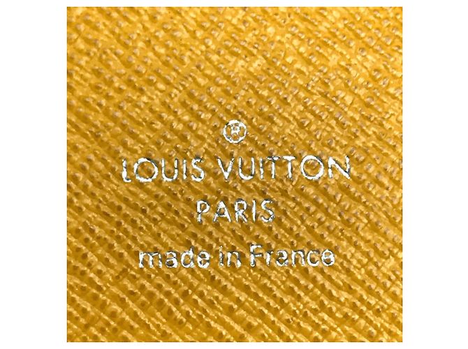 Louis Vuitton Brazza Amarillo - vista 6