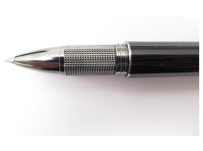 PENNA A SFERA MONTBLANC STARWALKER ULTRA BLACK IN RESINA PREZIOSA Nero - vista 2