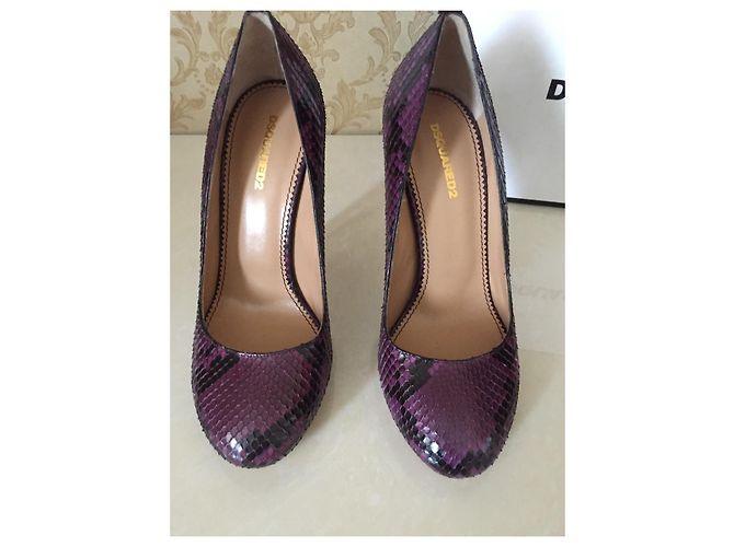 Décolleté Dsquared2 in pelle viola scuro - vista 3