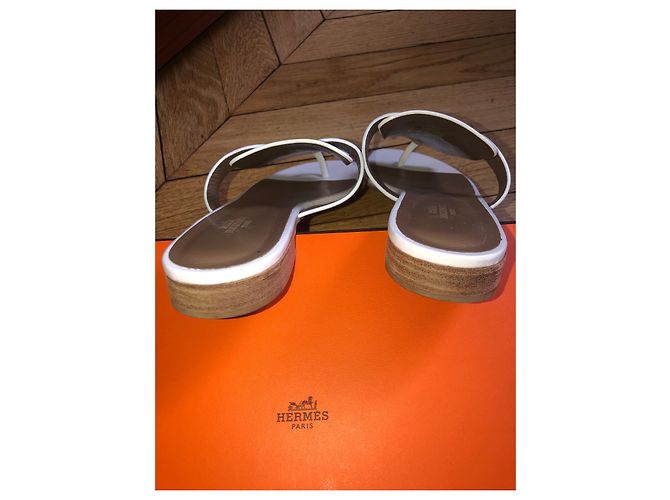 Sandali Hermès Opium in pelle bianca Bianco - vista 6