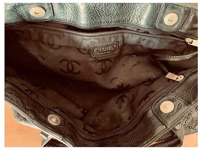 Borsa a spalla Chanel in pelle nera Nero - vista 7