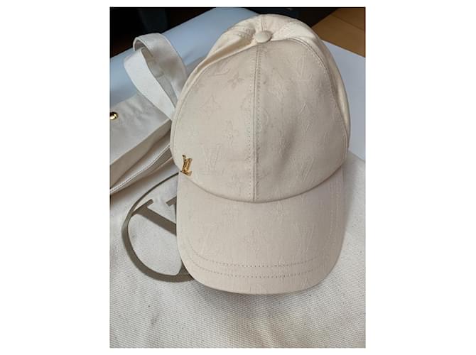 Louis Vuitton Regali VIP Beige - vista 3