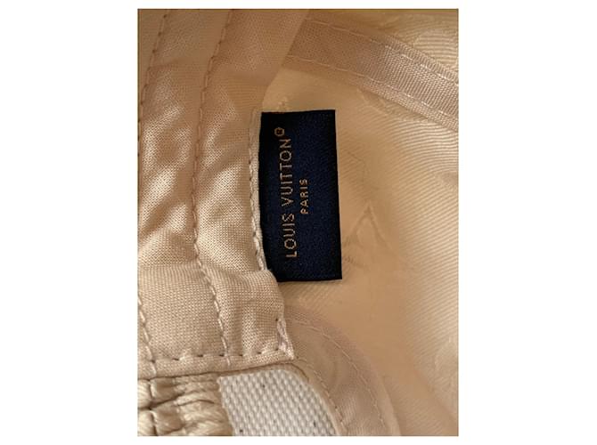 Louis Vuitton Regali VIP Beige - vista 5