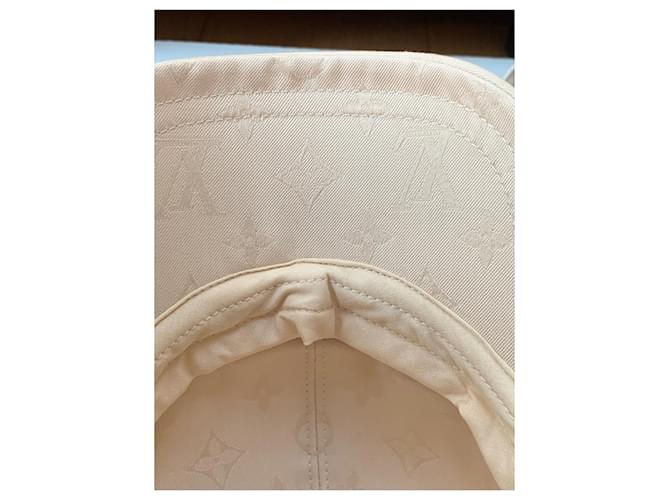 Louis Vuitton Regali VIP Beige - vista 6