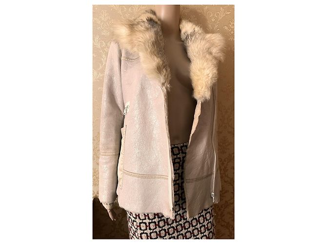 Prada Lammfelljacke mit Fuchsfellkragen beige - Ansicht 9