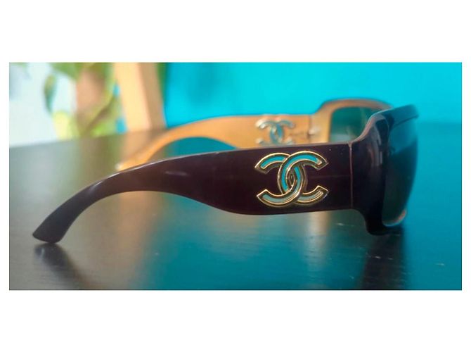 Occhiali da sole vintage Chanel 6180 in marrone scuro/borgogna - vista 4