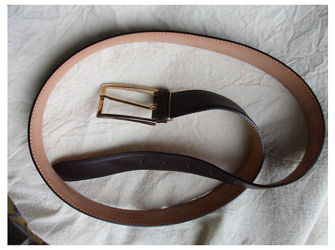 Nina Ricci Brauner Ledergürtel, Größe 44. Unisex. Dunkelbraun - Ansicht 3