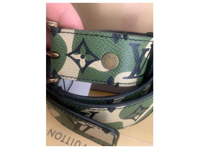 Cintura Louis Vuitton Takashi Murakami Monogramouflage Cachi - vista 3
