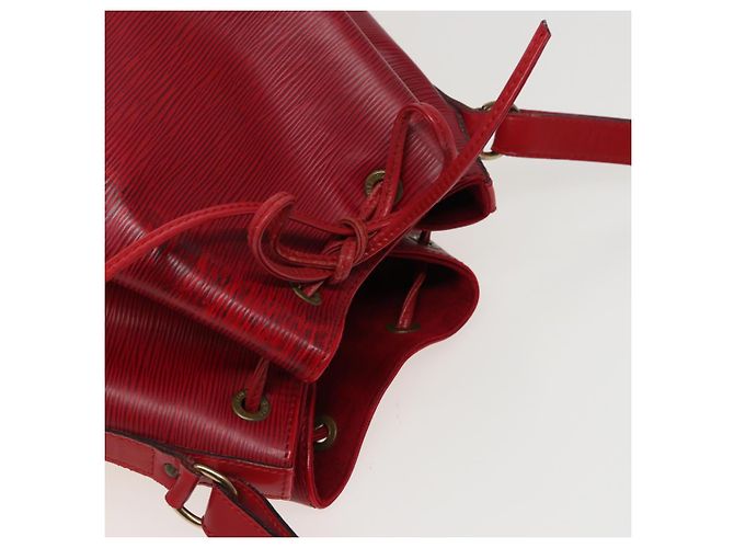 LOUIS VUITTON Epi Petit Noe Shoulder Bag Red M44107 LV Auth 77898 - view 6