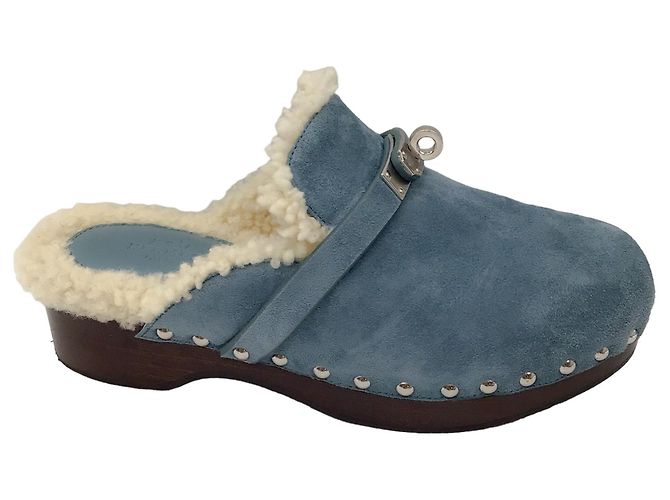 Hermès Mules / Zoccoli Carlotta in pelle di capra scamosciata blu chiaro foderati in shearling Hermes - vista 2